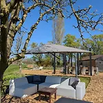 Bed And Breakfast, De Heidedijk 3*
