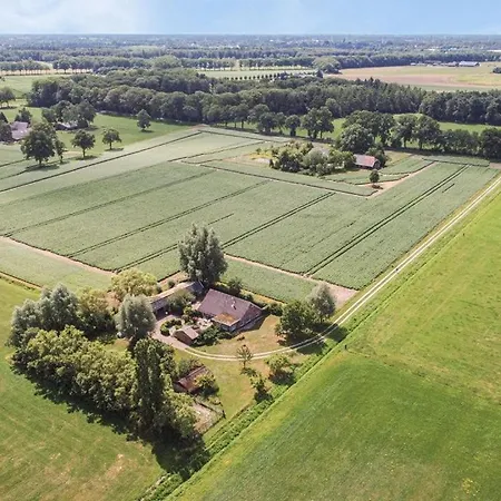 Bed And Breakfast, De Heidedijk