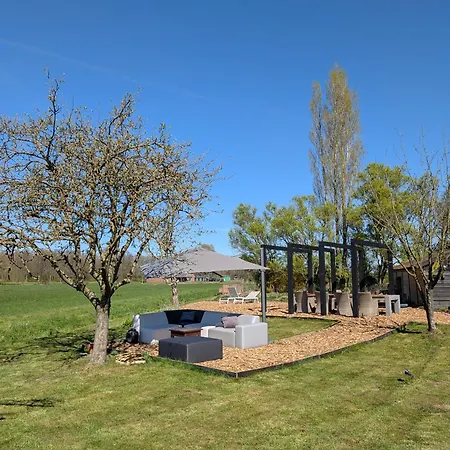Bed And Breakfast, De Heidedijk 3*