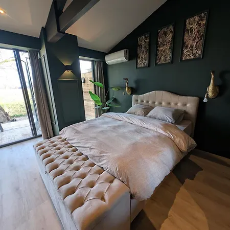 Nocleg ze śniadaniem Bed And Breakfast, De Heidedijk 3*