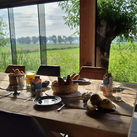 Bed & Breakfast Bed&breakfast, De Heidedijk